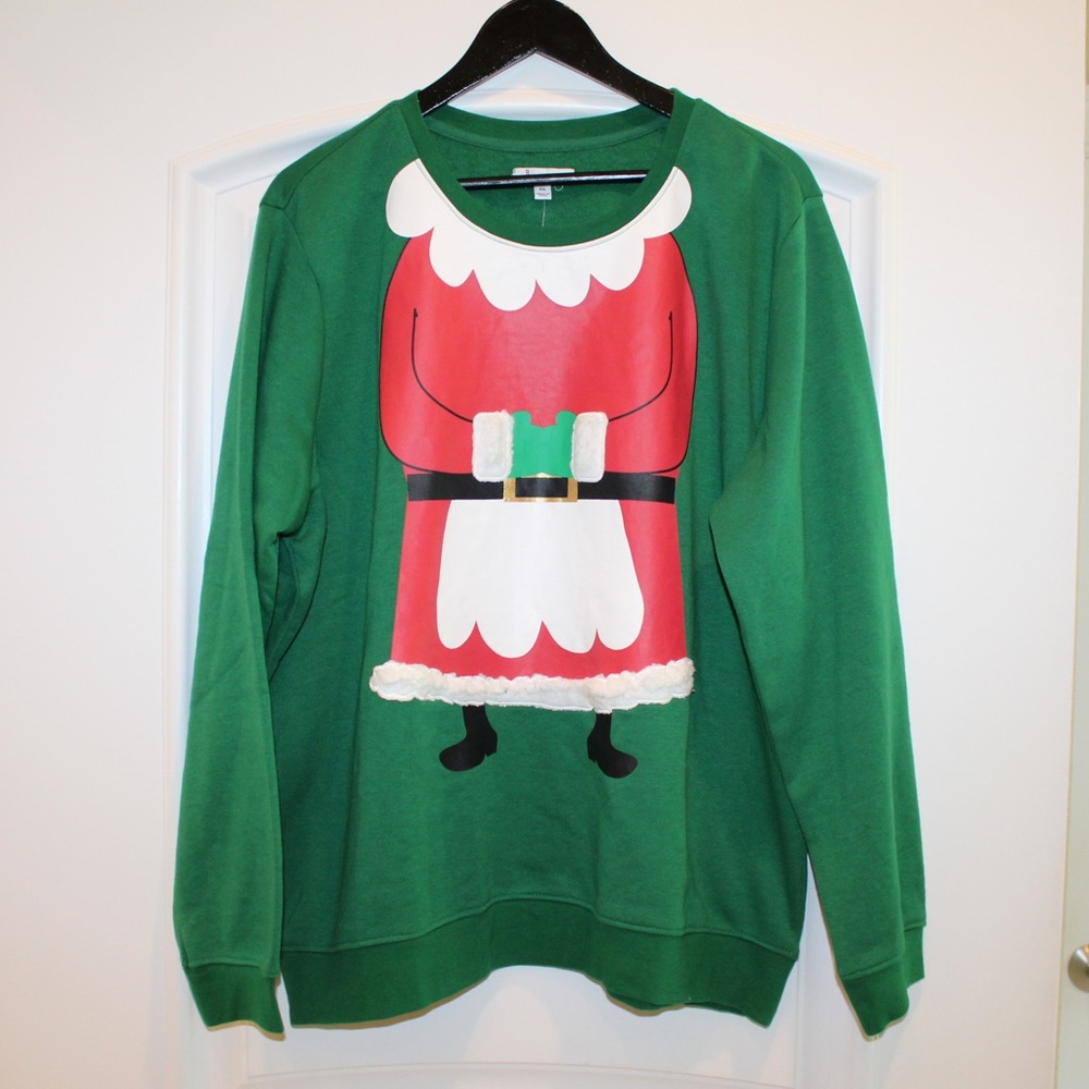 Mrs. Claus Christmas sweatshirt (women’s XXL) (NWT)